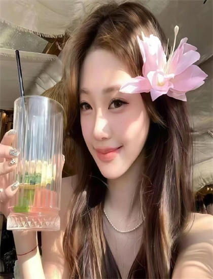 深度影评 行业资深人士深度分析《最狂龙婿》奖项的荣誉获得与行业认可