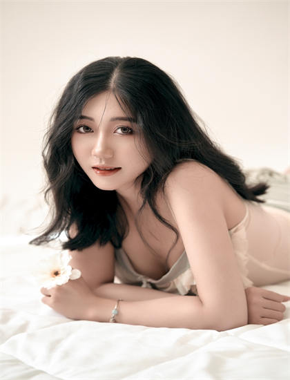 香蕉大美女天天爱天天做_眷思量在线观看免费高清版_与凤行在线观看